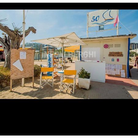 Hotel Silvana Beach Rimini Exterior photo