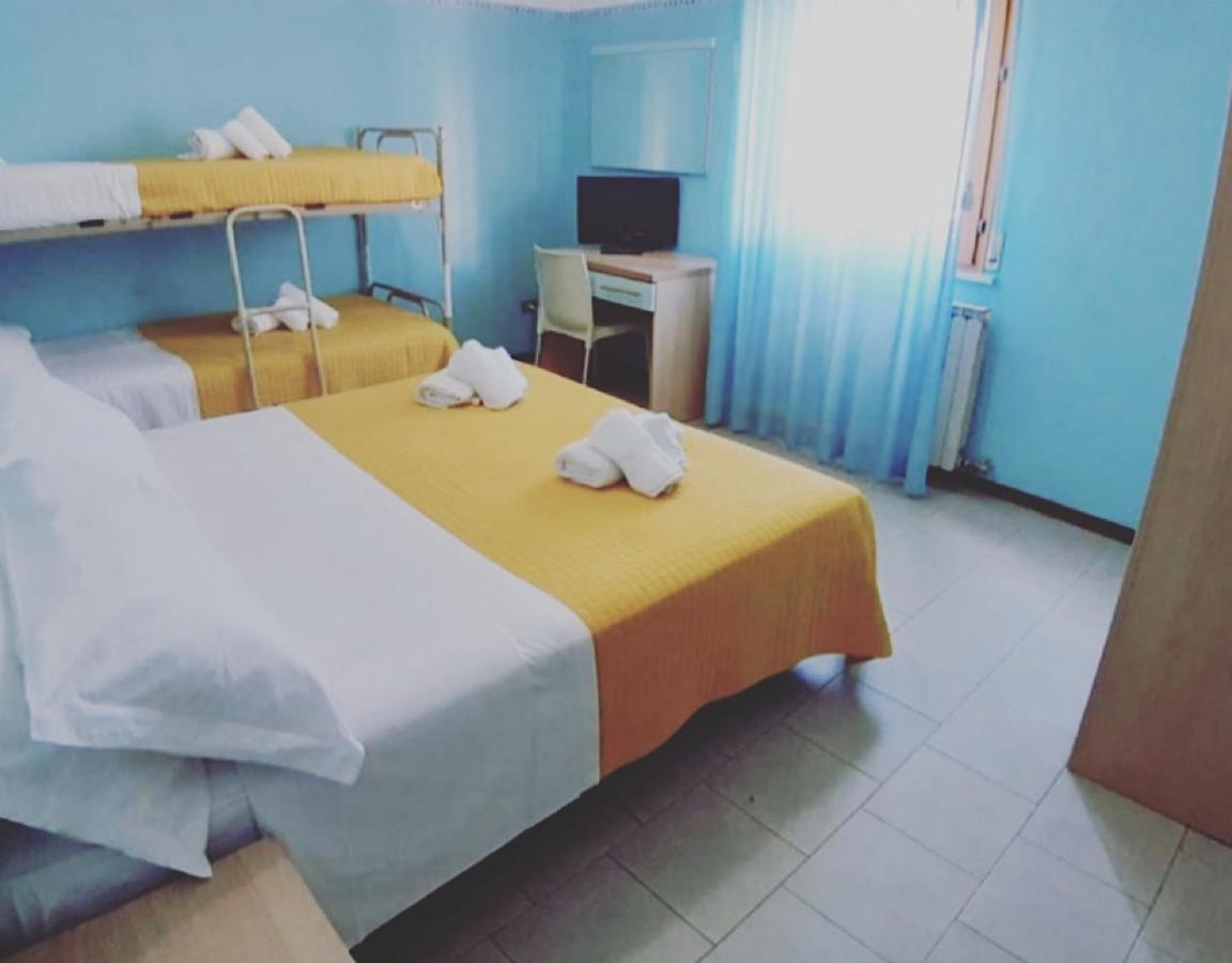 Hotel Silvana Beach Rimini Exterior photo