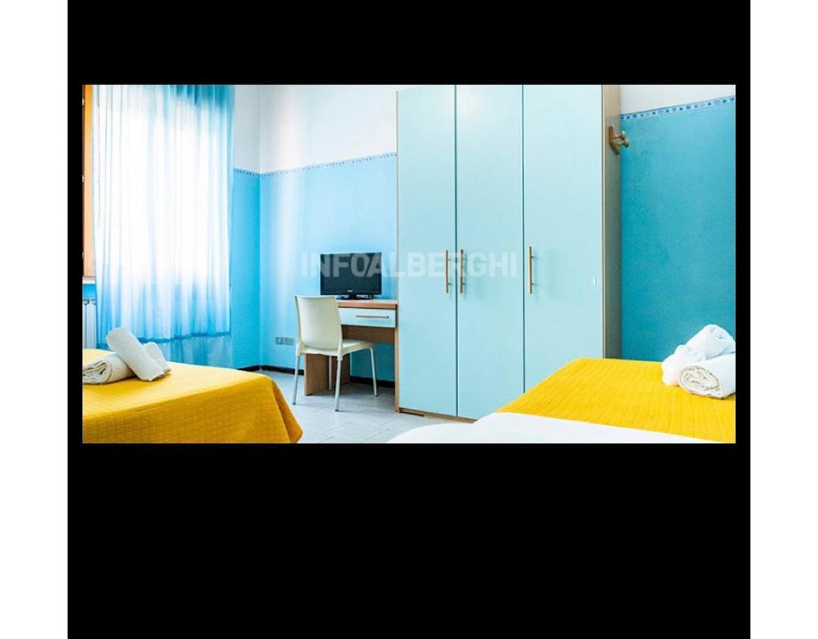 Hotel Silvana Beach Rimini Exterior photo