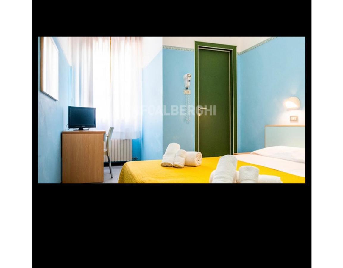 Hotel Silvana Beach Rimini Exterior photo