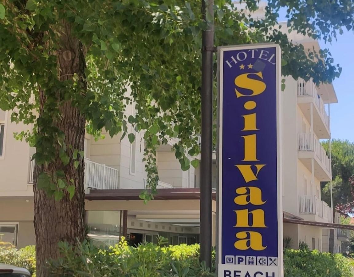 Hotel Silvana Beach Rimini Exterior photo