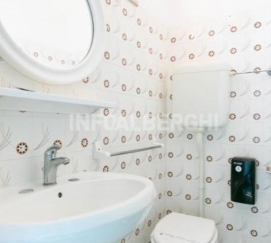 Hotel Silvana Beach Rimini Exterior photo